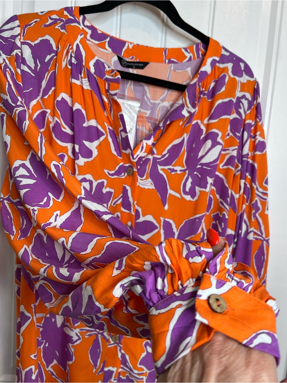 PrettyGarden Orange Purple Floral Design Button-Front Blouse. Size Small. NWT. - Picture 10 of 15